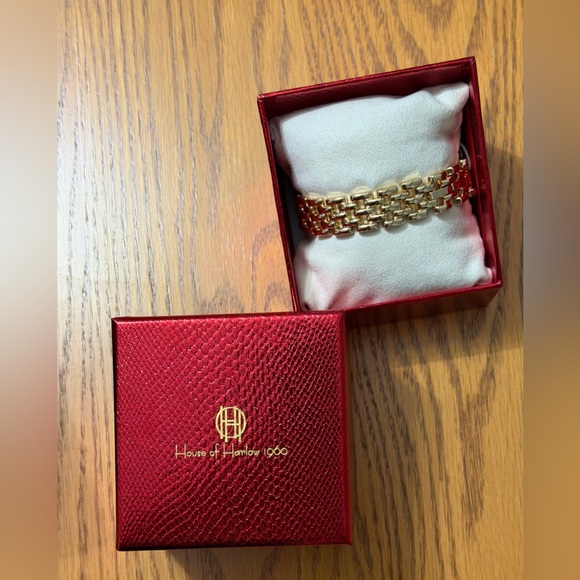 ✨New in Box✨ House of Harlow: Stretch Bracelet - Picture 2 of 3